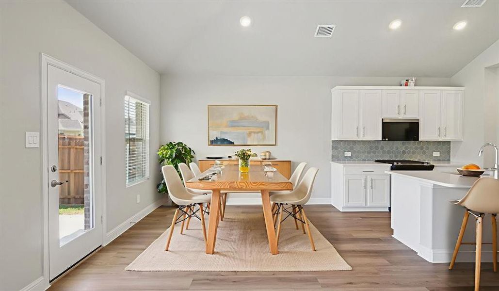 Furnished interior view inside a new home in Windmore, Princeton (Image 8).