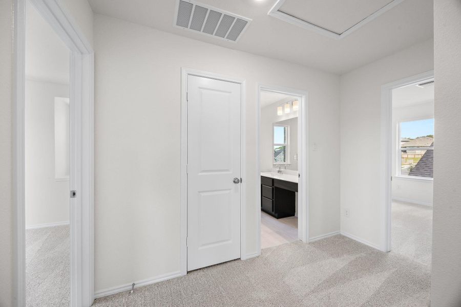 Furnished interior view inside a new home in Retreat at San Gabriel, Georgetown (Image 8). Furnished interior view inside a new home in Retreat at San Gabriel, Georgetown (Image 8).