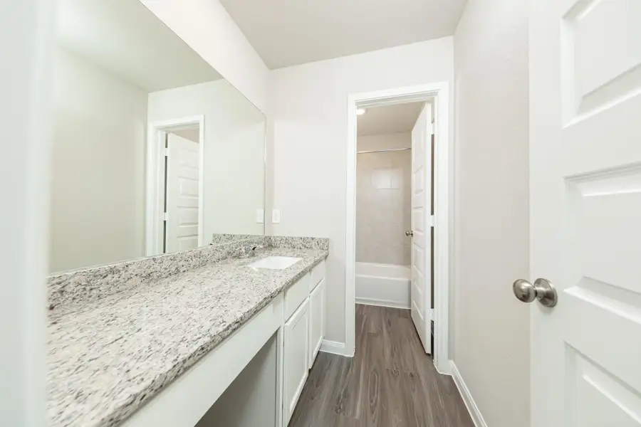 Furnished interior view inside a new home in Cliffstone Hills, Conroe (Image 4). Furnished interior view inside a new home in Cliffstone Hills, Conroe (Image 4).