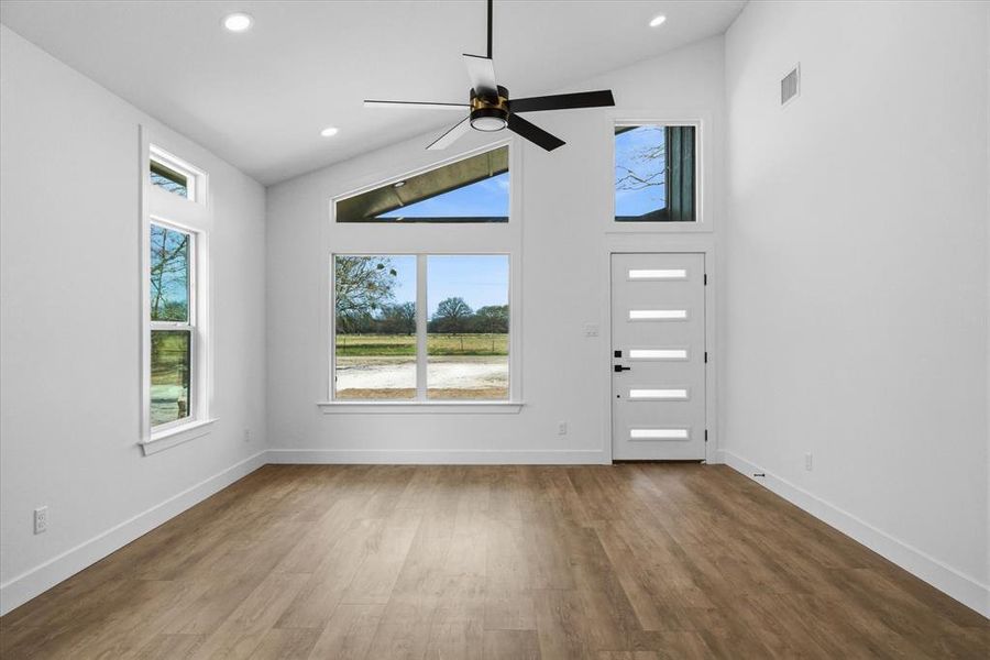 Natural light = Best light!