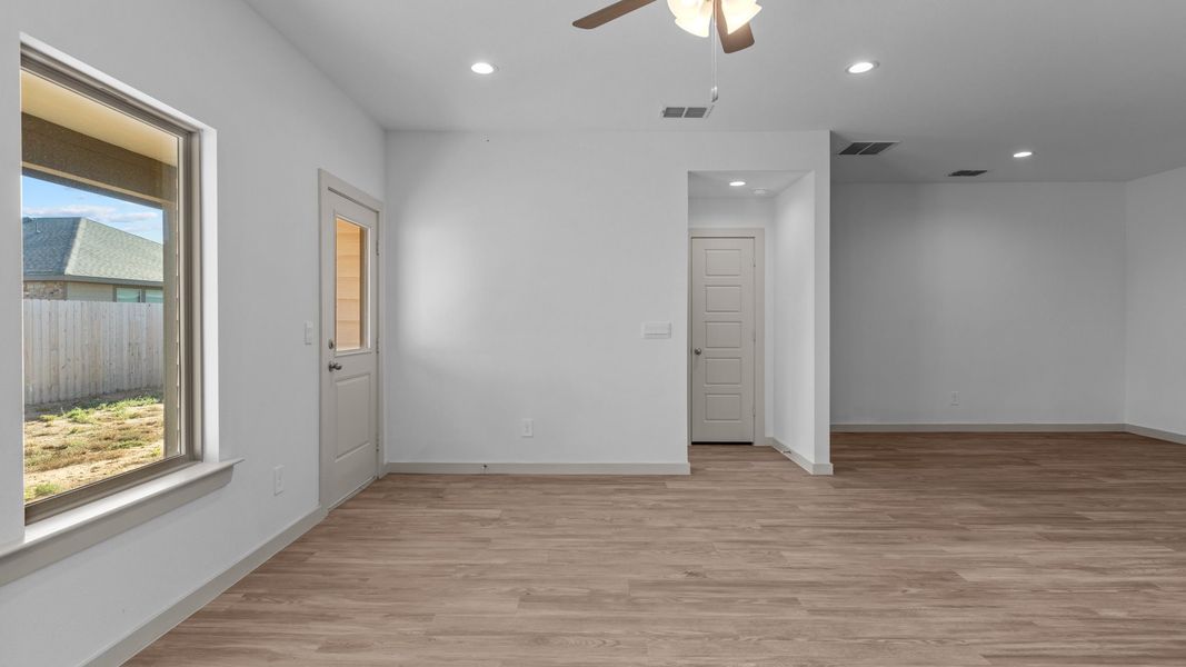 Representative unfurnished interior of a home built from the The Harris by D.R. Horton in Terra Vista, Lubbock (Image 11). Representative unfurnished interior of a home built from the The Harris by D.R. Horton in Terra Vista, Lubbock (Image 11).