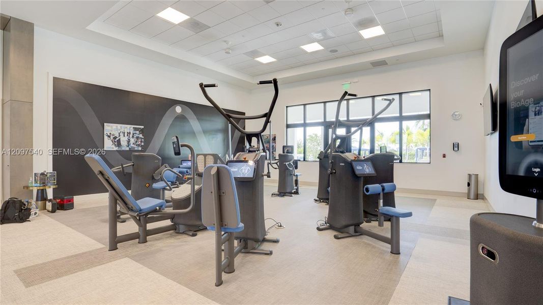 Community amenities in , Westlake (Image 44).