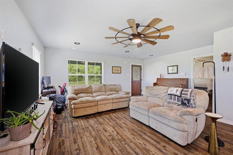 Furnished interior view inside a new home in , Sherman (Image 12).