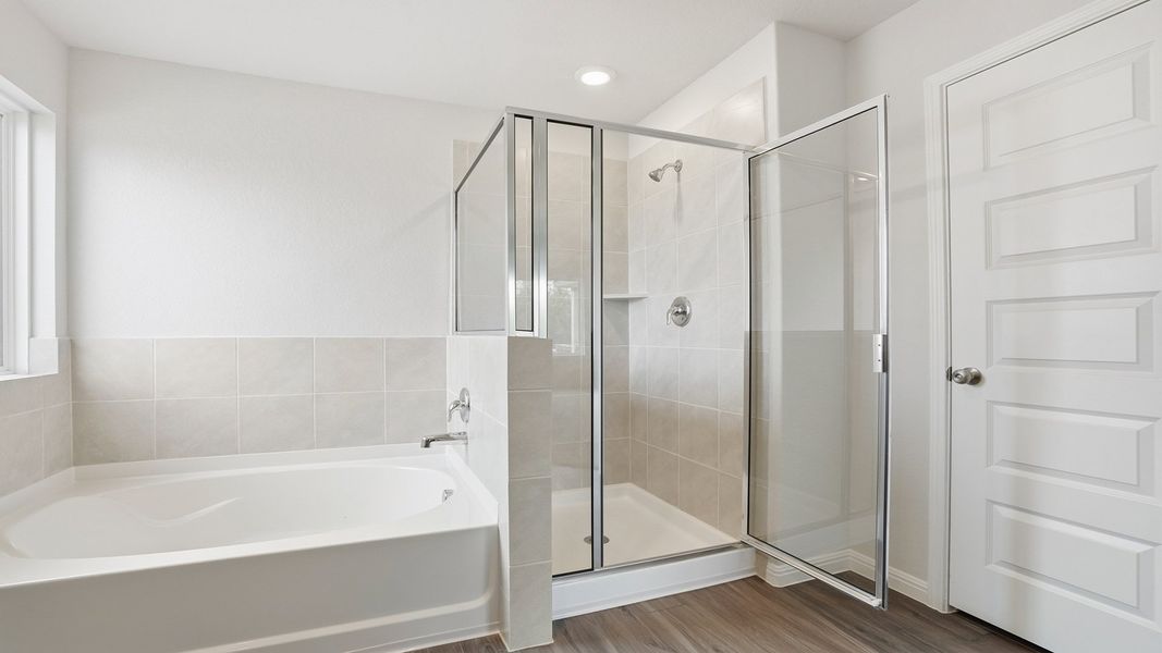 Furnished interior view inside a new home in Hunters Ranch, San Antonio (Image 10).