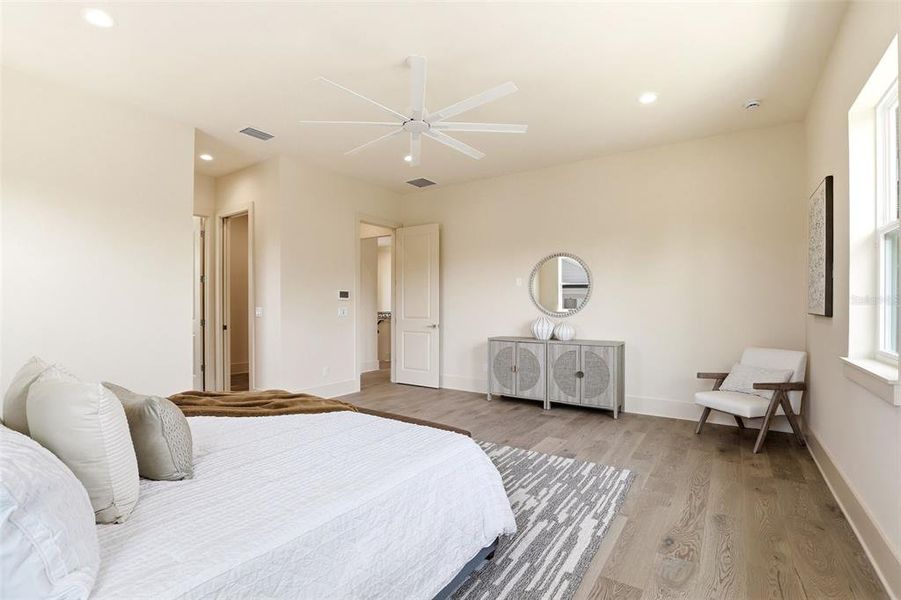 Furnished interior view inside a new home in , Orlando (Image 16). Furnished interior view inside a new home in , Orlando (Image 16).