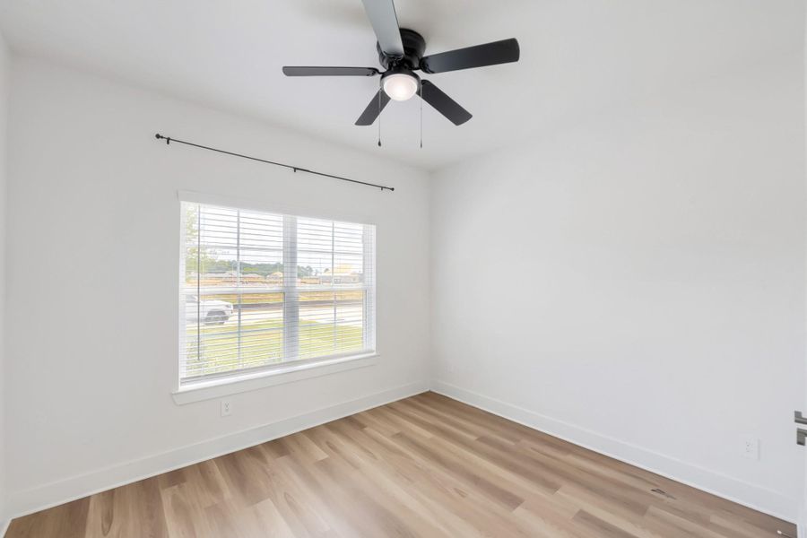 Spacious, unfurnished interior of a new home in Sorella, Tomball (Image 22). Spacious, unfurnished interior of a new home in Sorella, Tomball (Image 22).