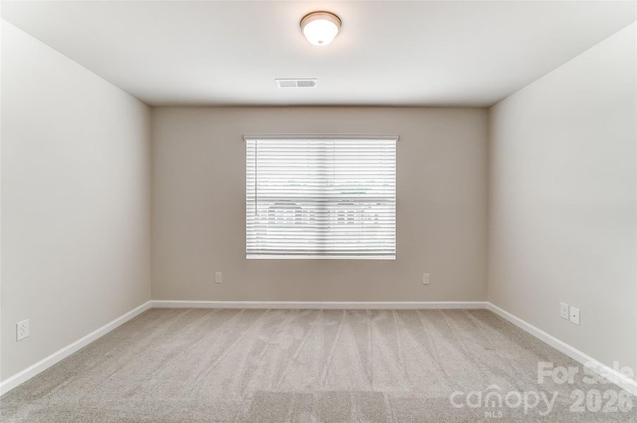 Spacious, unfurnished interior of a new home in Cheyney, Charlotte (Image 36).