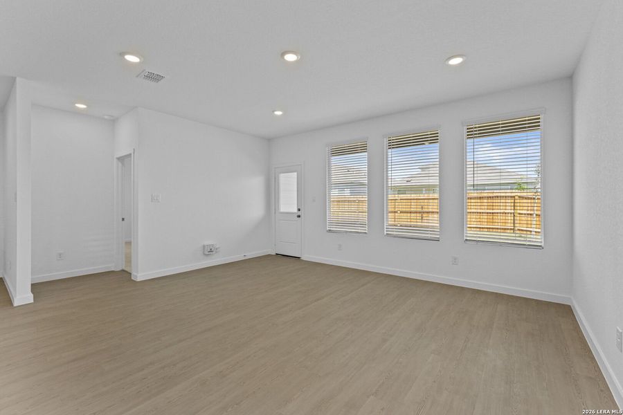Spacious, unfurnished interior of a new home in Hightop Ridge, Converse (Image 20).