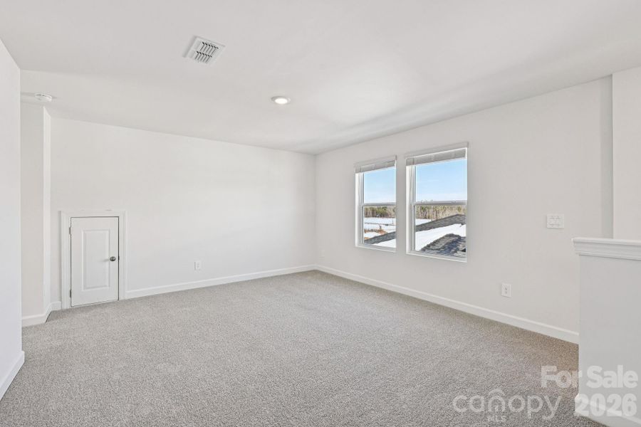 Photo is not of the actual home, but is an inspirational photo of builder’s model home and may depict options, furnishings, and/or decorator features that are not included