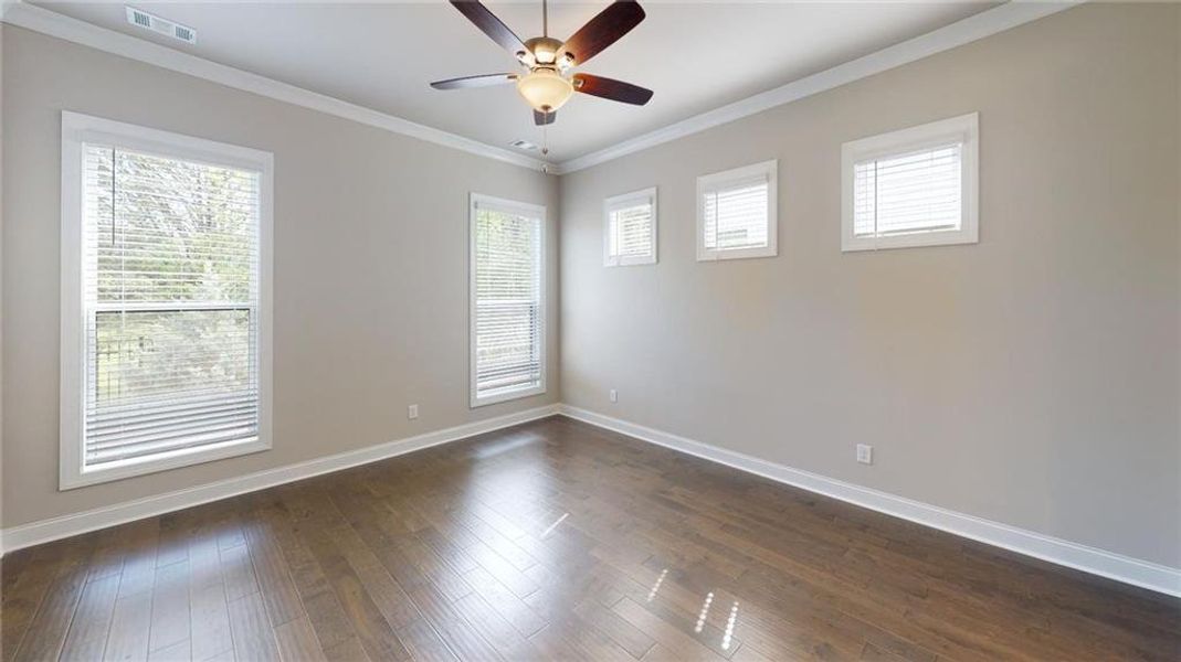 Spacious, unfurnished interior of a new home in Aberdeen, Hoschton (Image 17).