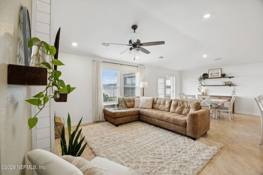 Furnished interior view inside a new home in Panther Creek, Jacksonville (Image 13). Furnished interior view inside a new home in Panther Creek, Jacksonville (Image 13).