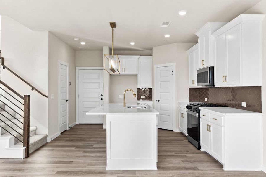 Furnished interior view inside a new home in Ten Mile Creek, Celina (Image 7).