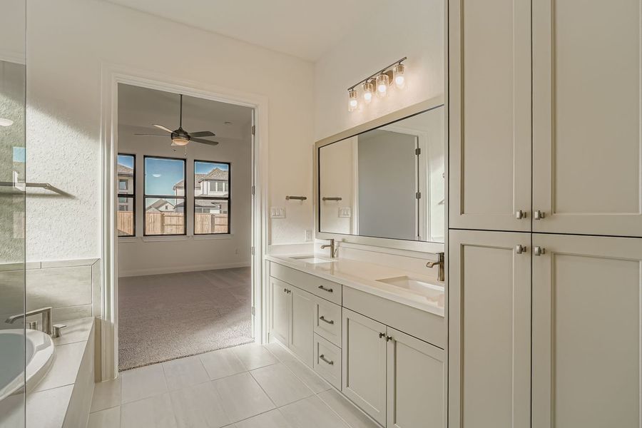 Furnished interior view inside a new home in 6 Creeks, Kyle (Image 4). Furnished interior view inside a new home in 6 Creeks, Kyle (Image 4).