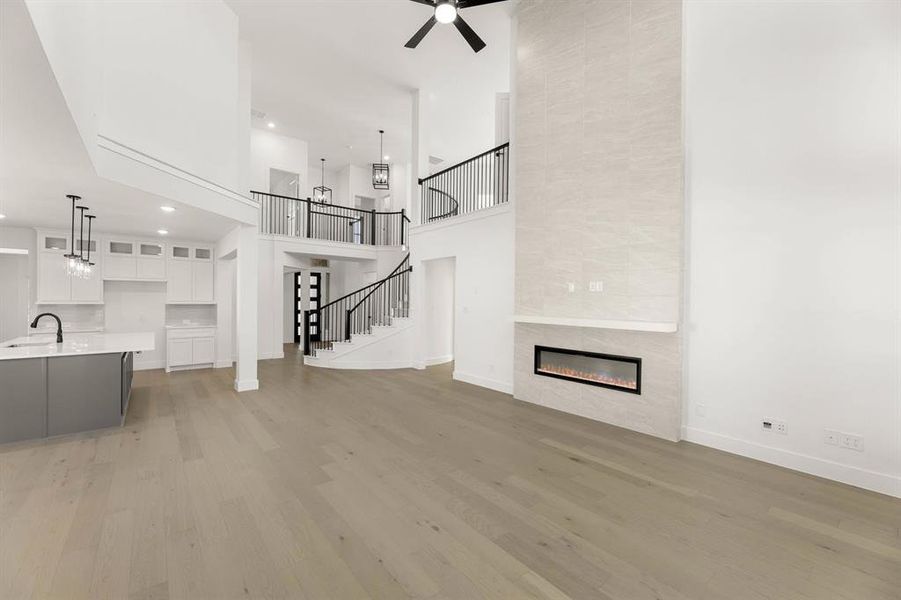 Spacious, unfurnished interior of a new home in Hidden Lakes Estates, DeSoto (Image 34).