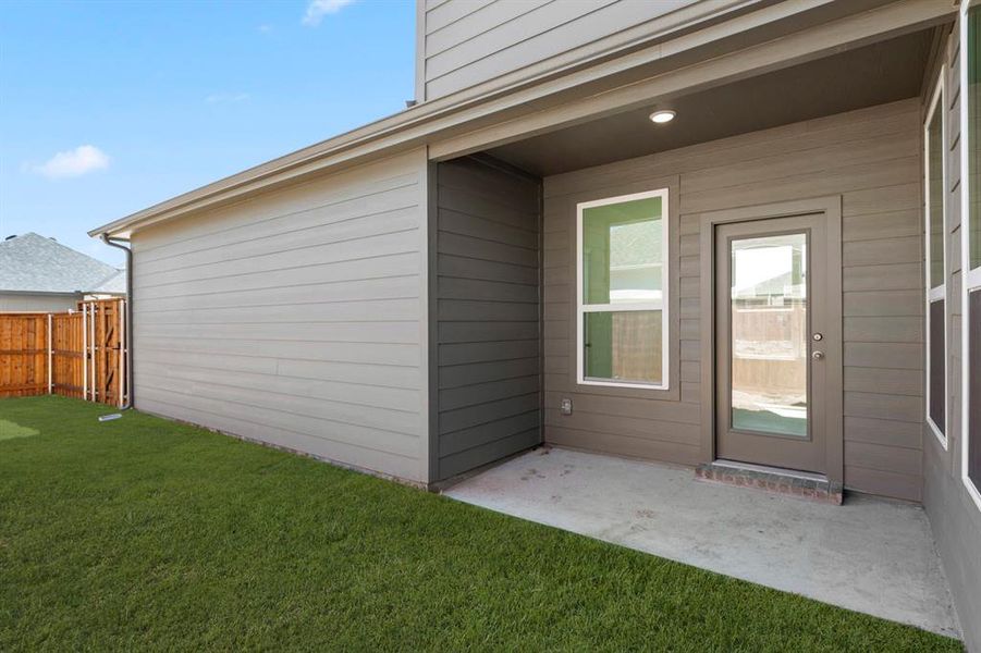 25. 1222 Falls Rush - Patio