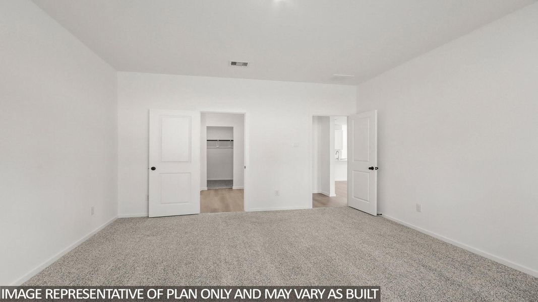 Spacious, unfurnished interior of a new home in Venetian Pines, Conroe (Image 14).