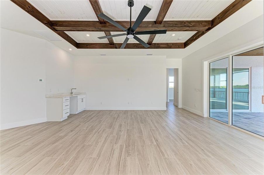 Spacious, unfurnished interior of a new home in , Punta Gorda (Image 53).