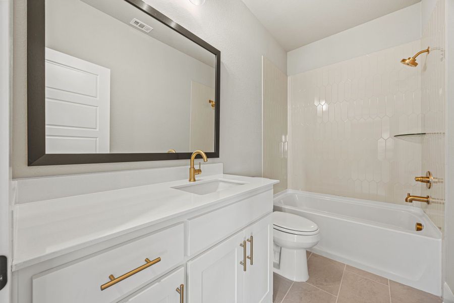 Furnished interior view inside a new home in Fields, Frisco (Image 31). Furnished interior view inside a new home in Fields, Frisco (Image 31).