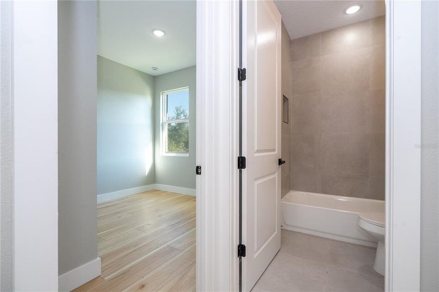 Spacious, unfurnished interior of a new home in , Port Charlotte (Image 48). Spacious, unfurnished interior of a new home in , Port Charlotte (Image 48).