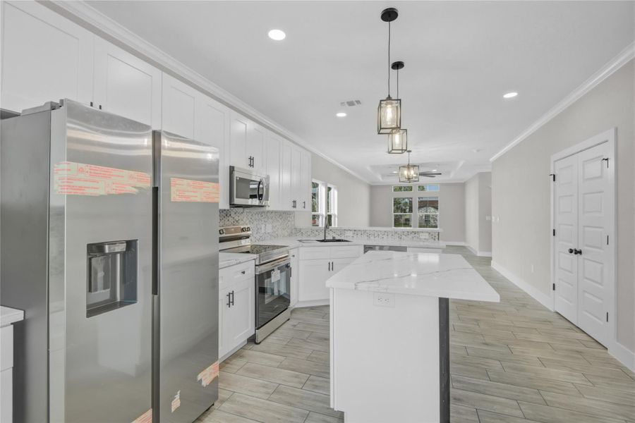 Furnished interior view inside a new home in , Freeport (Image 12).