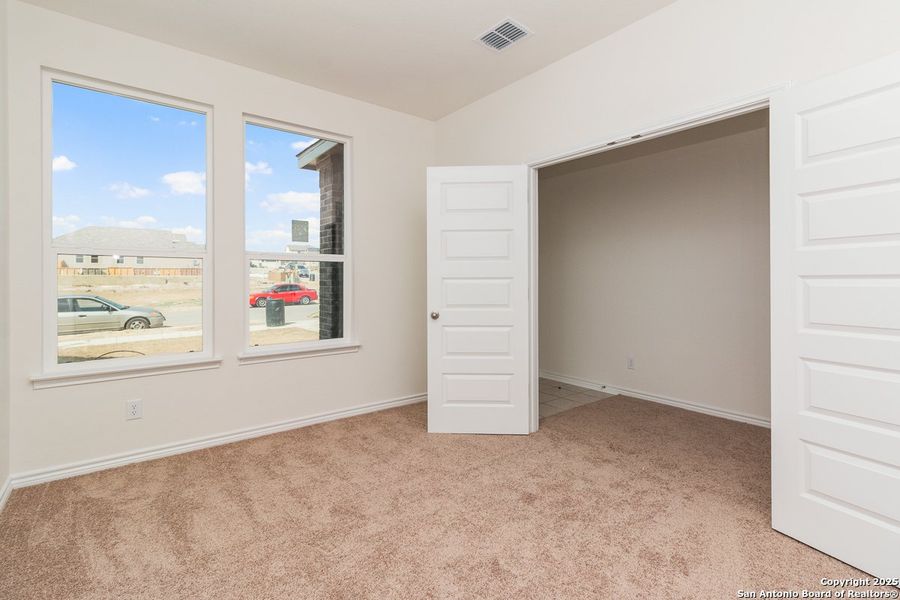 Image 5 of a home in Shoreline Park - Sterling Collection.