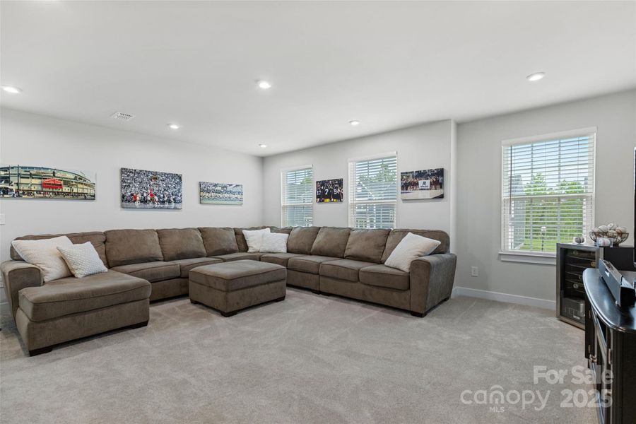 Furnished interior view inside a new home in , Spartanburg (Image 24).