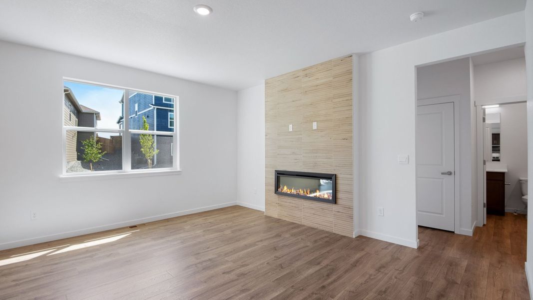 Spacious, unfurnished interior of a new home in Trails at Crowfoot, Parker (Image 30).