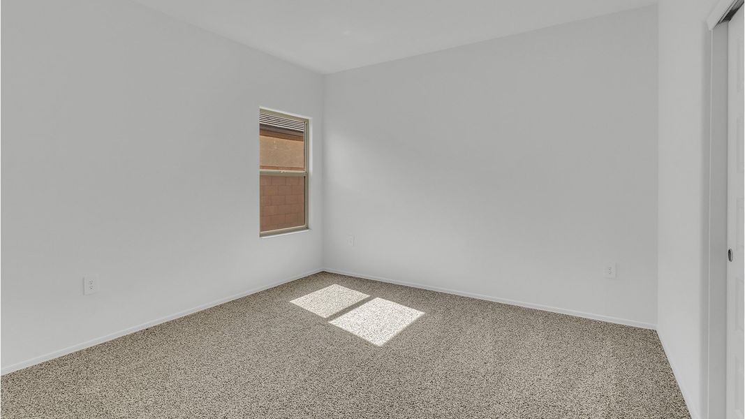 Spacious, unfurnished interior of a new home in Sycamore Vista, Vail (Image 23).