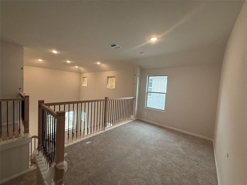 Spacious, unfurnished interior of a new home in La Cima, San Marcos (Image 16).