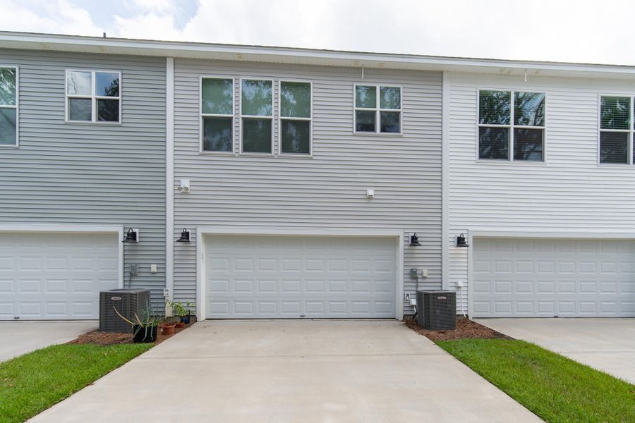 Exterior details and patio area of a home in , Summerville (Image 3).