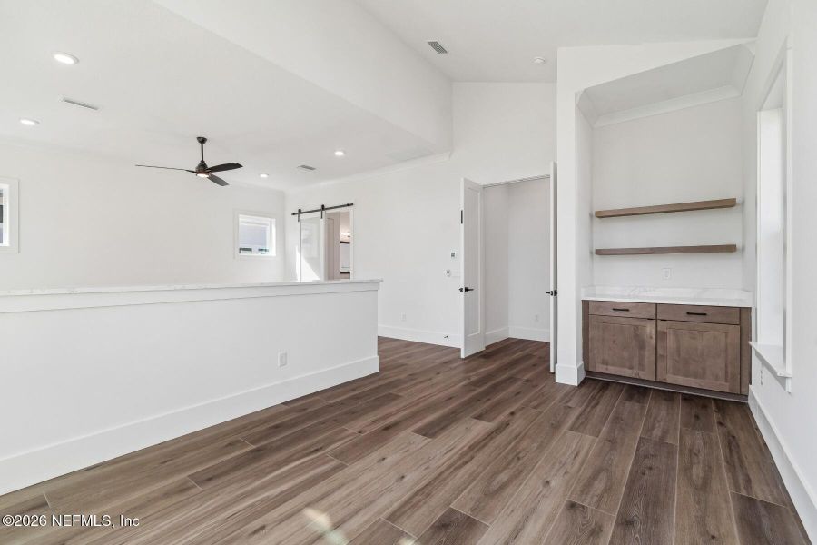 Spacious, unfurnished interior of a new home in Coral Ridge at Seabrook 80’, Ponte Vedra (Image 27).