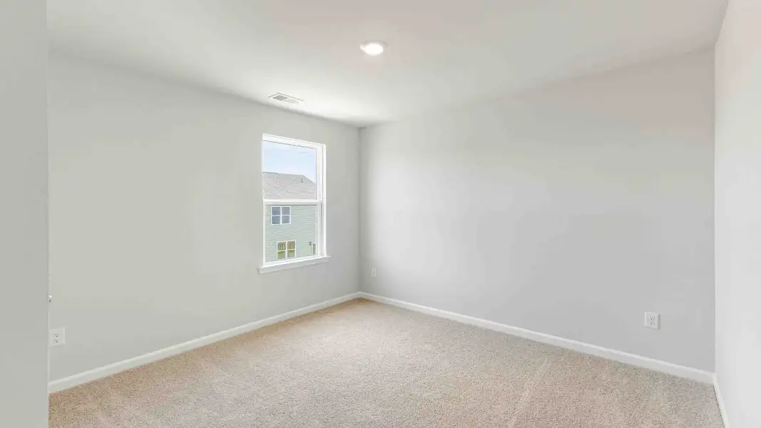 Representative unfurnished interior of a home built from the Hayden by D.R. Horton in Brookside, Richlands (Image 32).
