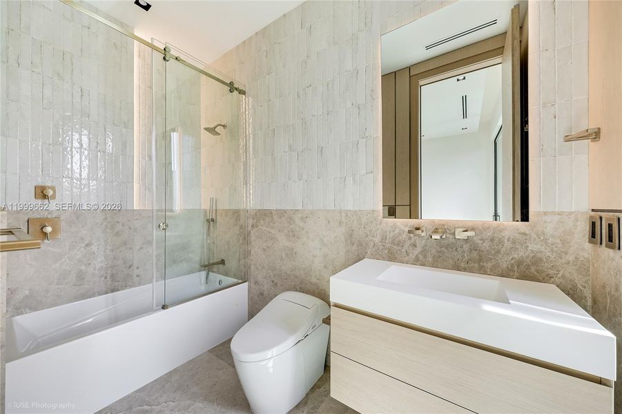 Furnished interior view inside a new home in , Miami (Image 7). Furnished interior view inside a new home in , Miami (Image 7).