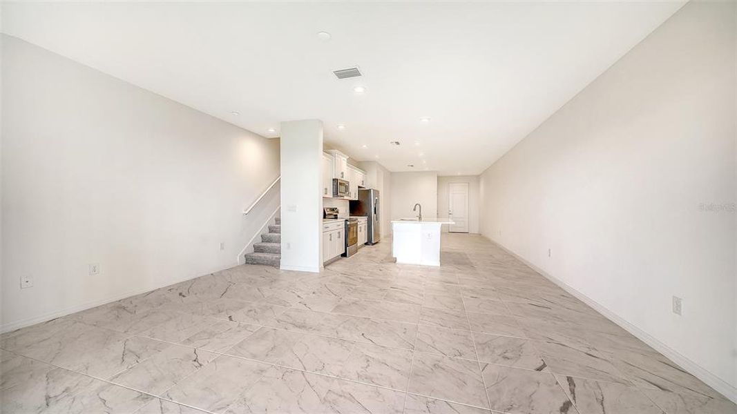 Spacious, unfurnished interior of a new home in Palm Grove, Lakewood Ranch (Image 14). Spacious, unfurnished interior of a new home in Palm Grove, Lakewood Ranch (Image 14).