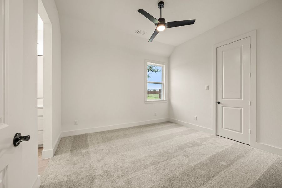 Spacious, unfurnished interior of a new home in Highland Oaks, Boyd (Image 42). Spacious, unfurnished interior of a new home in Highland Oaks, Boyd (Image 42).