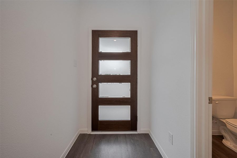 Spacious, unfurnished interior of a new home in Mill Creek Trails, Magnolia (Image 16).