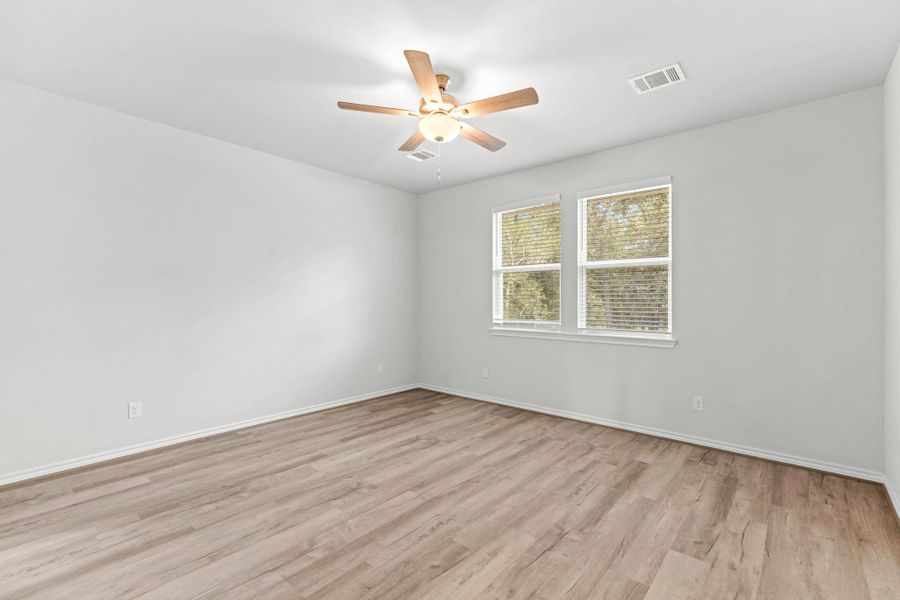 Spacious, unfurnished interior of a new home in , Gonzales (Image 20). Spacious, unfurnished interior of a new home in , Gonzales (Image 20).