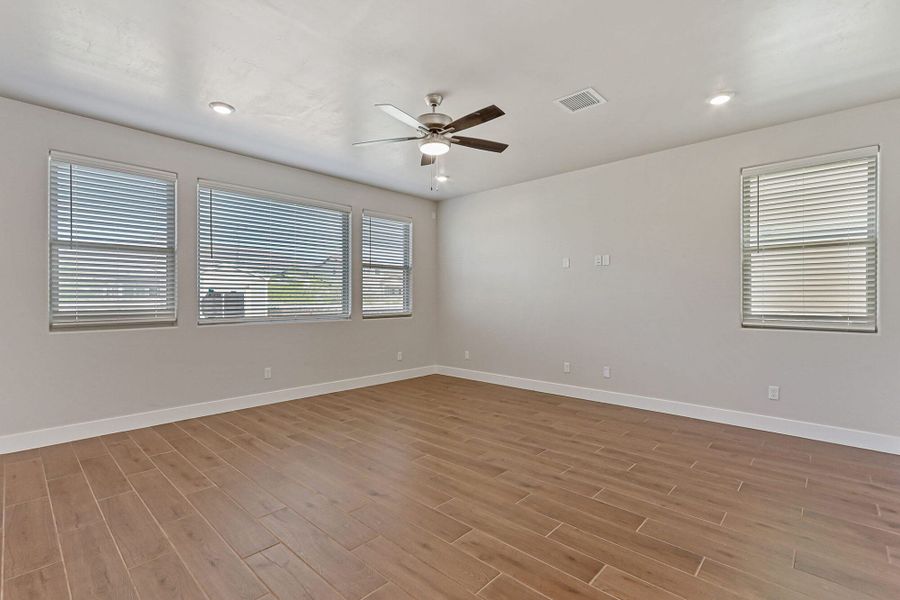 Spacious, unfurnished interior of a new home in The View at Desert Springs | Thoughtful Collection, El Paso (Image 10). Spacious, unfurnished interior of a new home in The View at Desert Springs | Thoughtful Collection, El Paso (Image 10).