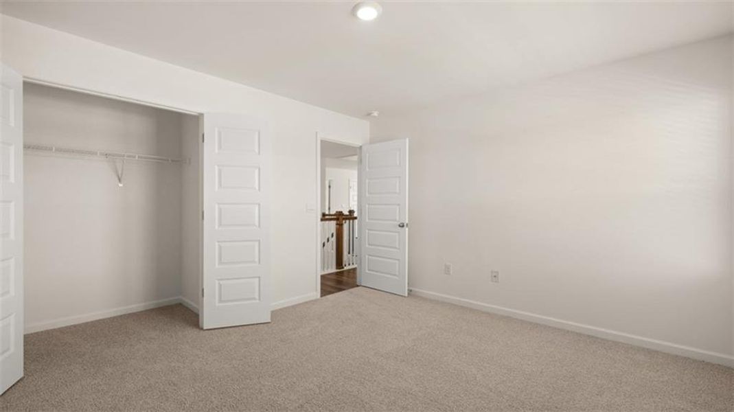 Spacious, unfurnished interior of a new home in Westland, Bogart (Image 18).