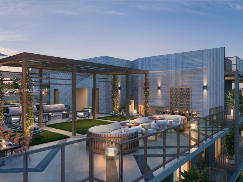 Condo located in Miami, FL showcasing its design and architecture (Image 3).