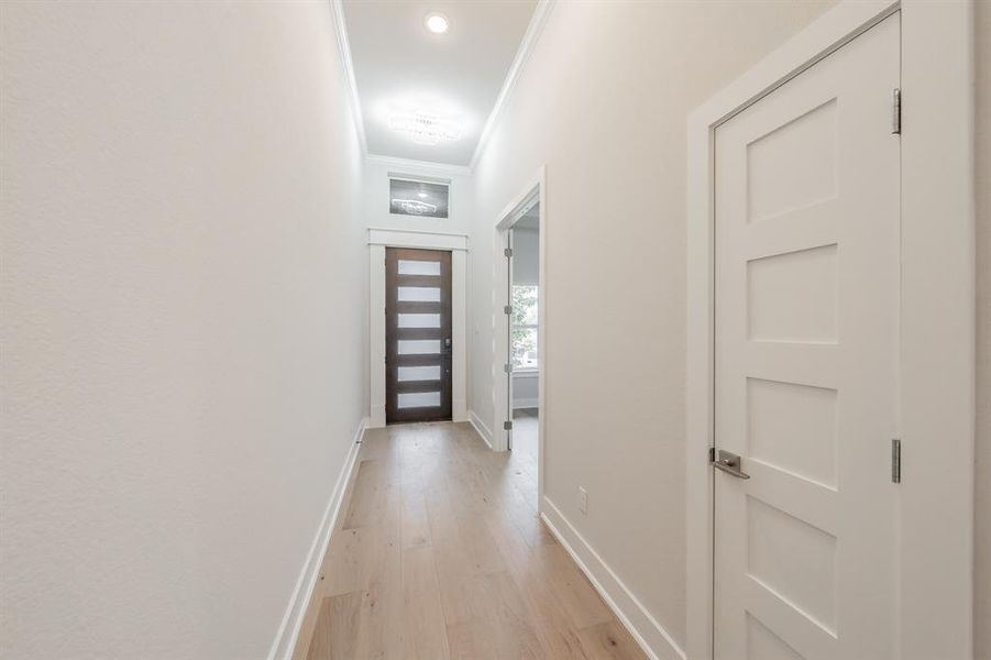 Spacious, unfurnished interior of a new home in , North Richland Hills (Image 35).