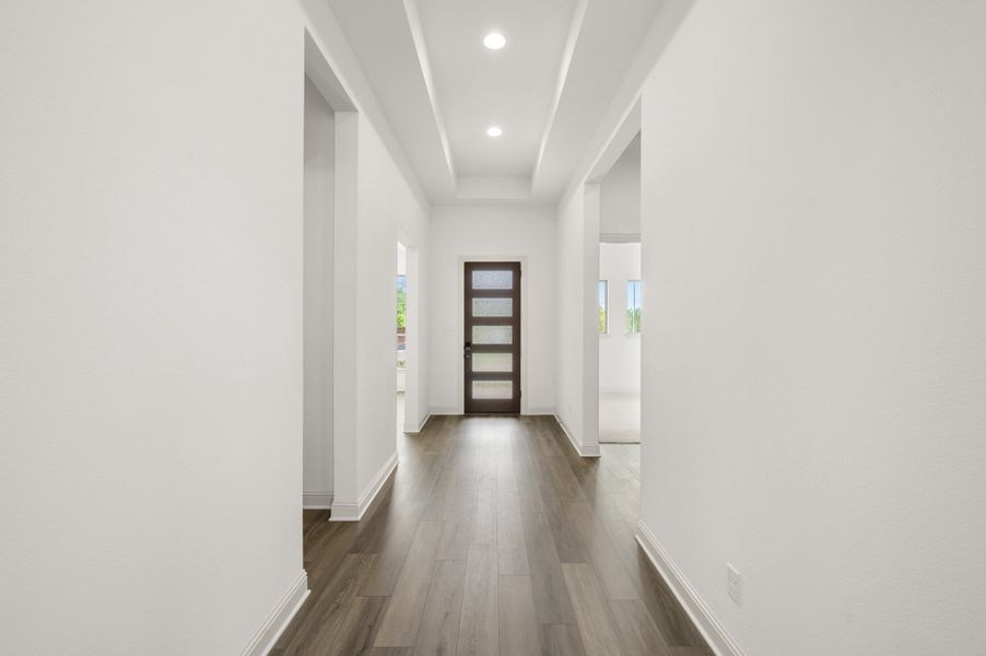 Spacious, unfurnished interior of a new home in Redden Farms, Midlothian (Image 17).