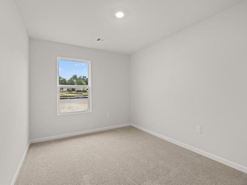 Spacious, unfurnished interior of a new home in Woodbury Park, Atlanta (Image 31). Spacious, unfurnished interior of a new home in Woodbury Park, Atlanta (Image 31).