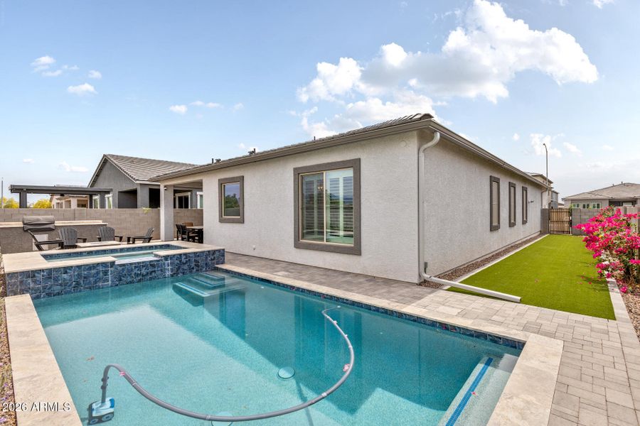 Pebble Tec Pool Finish