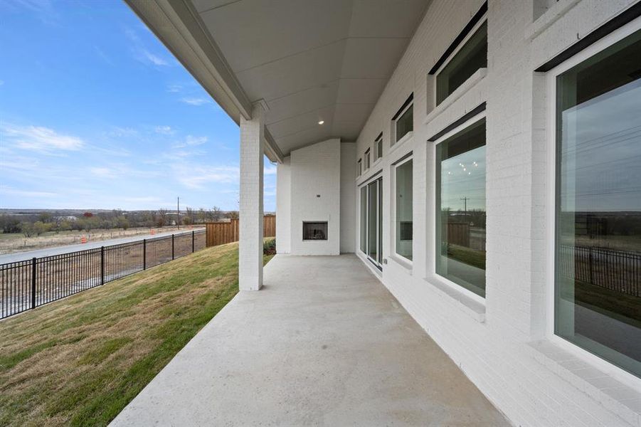 14528 Capridge- Back