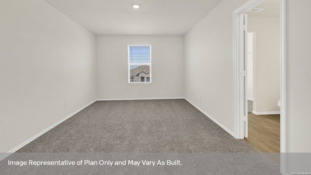 Spacious, unfurnished interior of a new home in Lantana, Lockhart (Image 24).