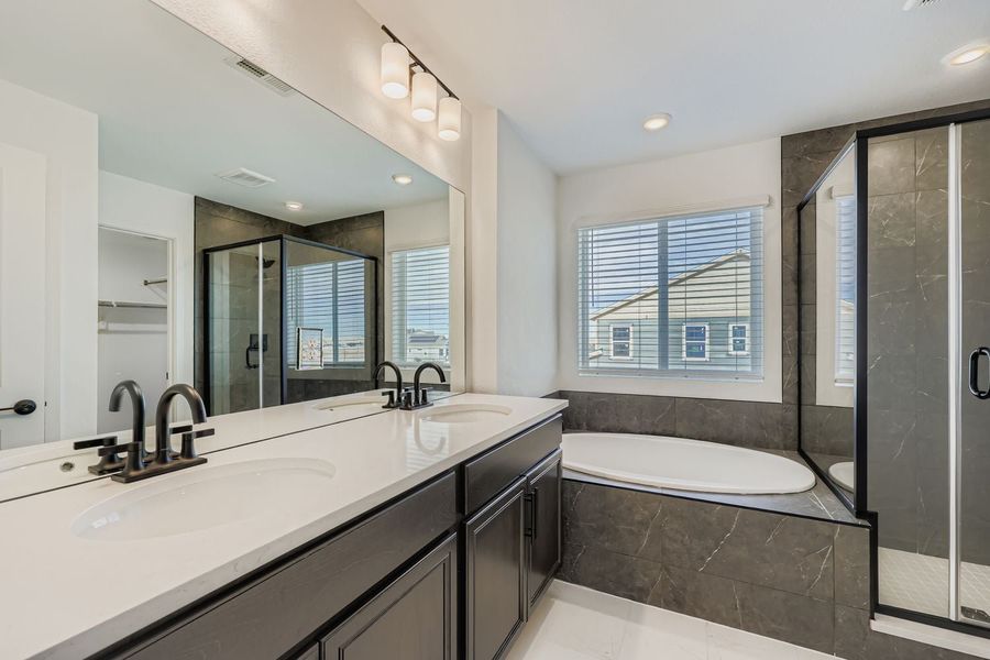 Canyon New Home in Parker, CO.  - Slide 18