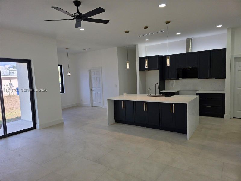 Furnished interior view inside a new home in , Lehigh Acres (Image 8).