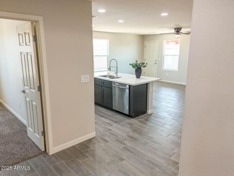 15438 Overfield-41 15438 Overfield-41