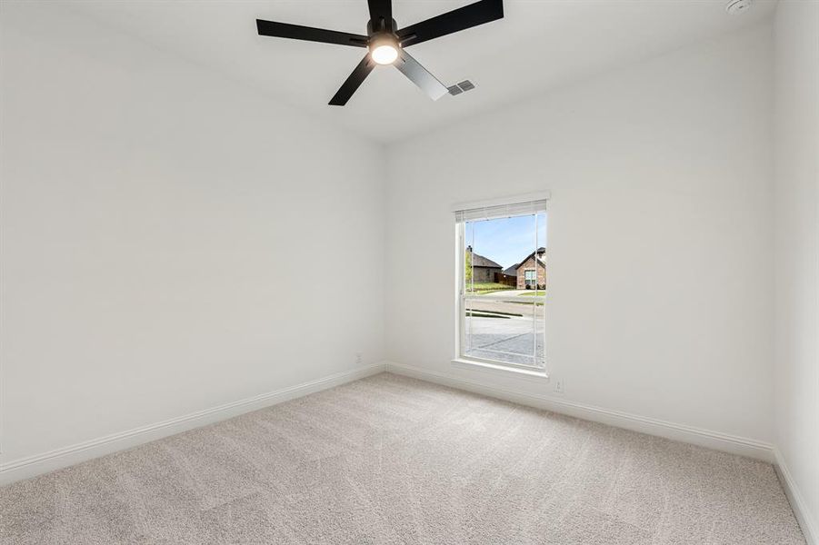 Spacious, unfurnished interior of a new home in Ridgepoint, Midlothian (Image 22).